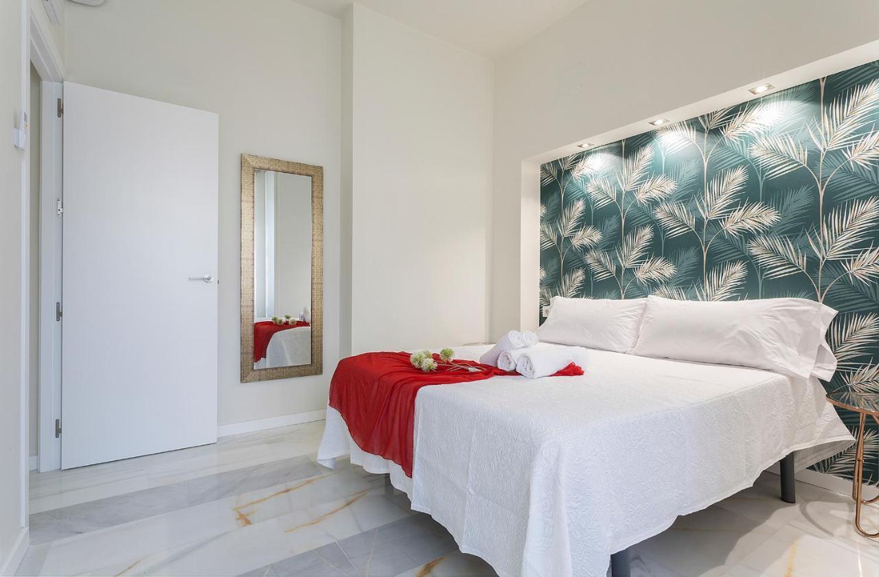 Lala Suites Corredera Centro Jerez de la Frontera Luaran gambar