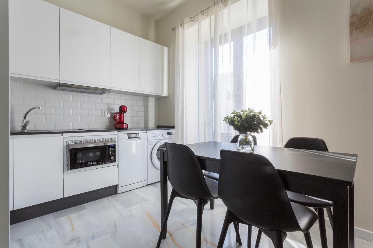Lala Suites Corredera Centro Jerez de la Frontera Luaran gambar